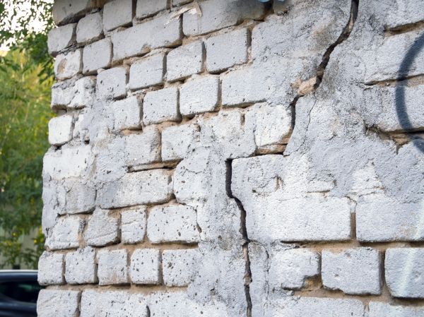Cracked Brick Wall Repair in Canton